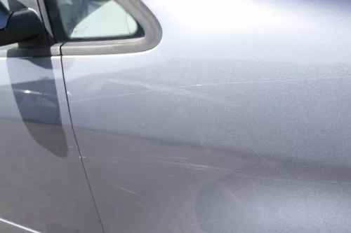 VW Touran 1T Kotflügel vorne rechts grau LD7X ca.2003-2006 platinumgrey - Delle (150252)