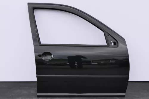 VW Golf 4 Bora Tür vorne rechts Beiahrertür 4/5-Türer Kombi Avant schwarz LC9Z m
