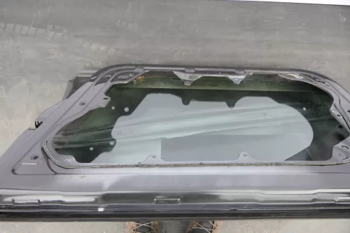 VW Golf 4 Bora Tür vorne rechts Beiahrertür 4/5-Türer Kombi Avant schwarz LC9Z m (150308)