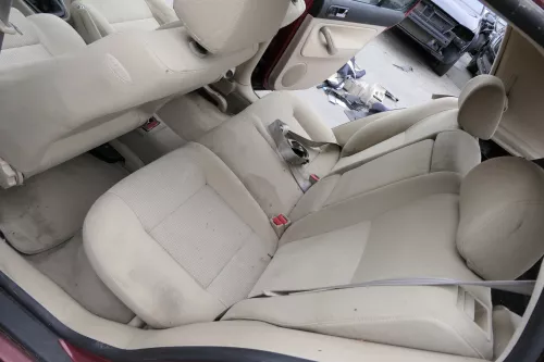 VW Golf 4 Bora Teppich Innenraumteppich Innen Boden Bodenbelag hellbeige beige (150431)