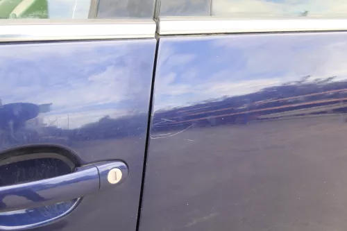 VW Passat 3B 3BG Kombi Variant Tür hinten links blau LB5N indigoblau me+ Scheibe (150582)