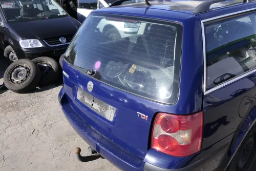 Passat 3BG Kombi Variant Heckklappe Klappe Kofferraumklappe blau LA5E (150886)