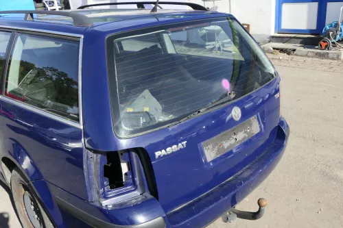 Passat 3BG Kombi Variant Heckklappe Klappe Kofferraumklappe blau LA5E (150886)