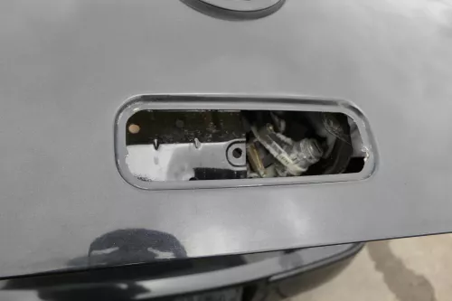 VW Polo 6N2 Heckklappe Klappe hinten Kofferraumklappe schwarz LC9Z Scheibe (150936)