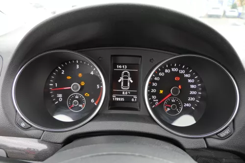 VW Golf 6 5K AJ5 Plus Tacho Kombiinstrument 5K0920871A TDI 178.000 km