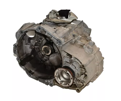 VW Passat 3C Getriebe LHD 2.0 TDI 6-Gang Schaltgetriebe 178.000km CFHC