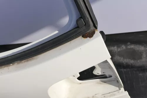 VW Touareg Heckklappe hinten Kofferraumklappe mit Scheibe weiß LR9A (151306)