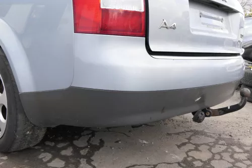 Audi A4 8E B6 Kombi Avant Stoßstange hinten mit Spoiler blau türkis LY7R (151382)