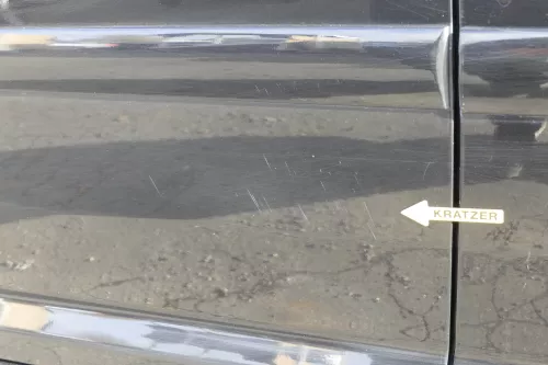 VW Touran 1T 1T3 Tür hinten rechts schwarz metallic LC9Z blackmagic und Scheibe (151472)