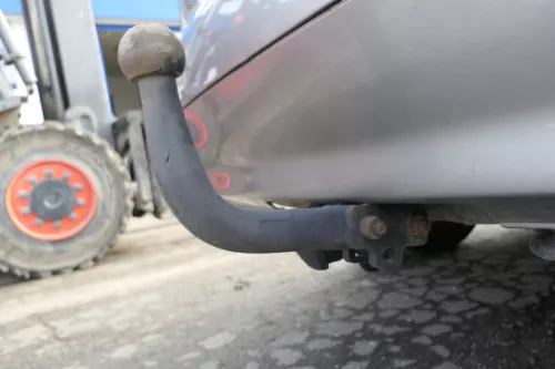 Audi A4 8E B6 Kombi Avant Stoßstange hinten mit Spoiler grau LY7Q atlasgrau (151539)