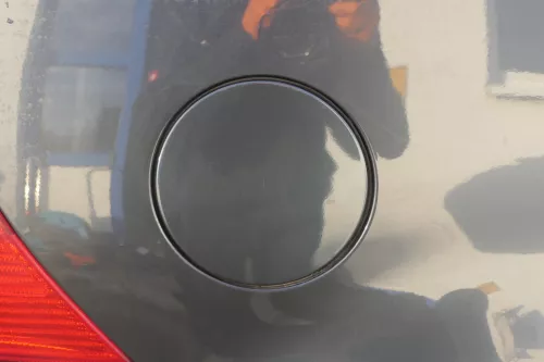 VW Golf 4 Limousine Tankdeckel Deckel Tank Tankverschluß Grau blu anthrazit LC7V