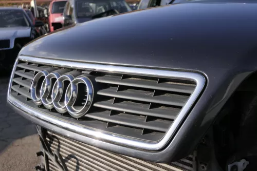 Audi A6 4B Motorhaube Klappe vorne (passend bis ca. Anfang 2002) grau LZ4V (151656)