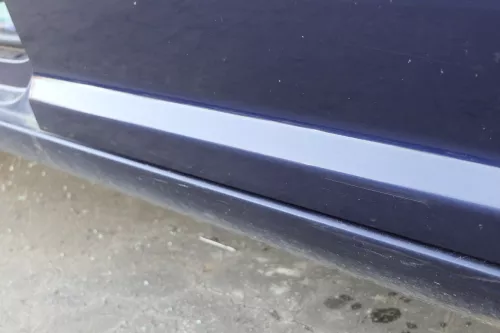 VW Touran 1T 1T3 Tür vorne rechts Beifahrertür blau LB5N indigoblau 151764 (151764)