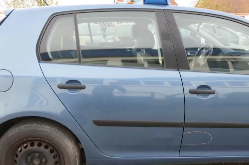 VW Golf 5 V 1K Tür Türrahmen hinten rechts 4/5-Türer LA5S riverblue blau