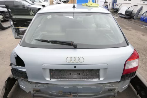 Audi A3 8L Facelift Heckklappe Kofferraumklappe Klappe hinten blau türkis LY7R