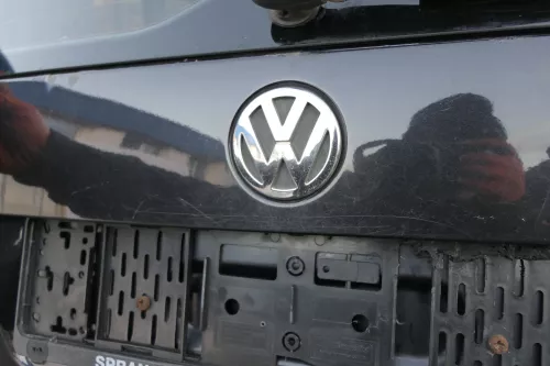 Passat 3BG Kombi Variant Heckklappe Klappe Kofferraumklappe schwarz LC9Z blackma (152017)