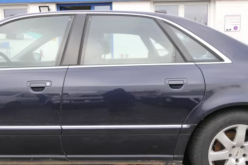 Audi A8 4D Tür Türblatt hinten links blau LZ5L mit Rahmen