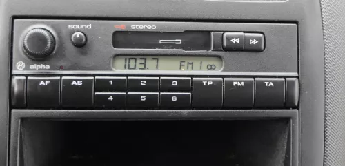 VW Golf 4 Bora Polo Radio Alpha 6X0035153 original mit Code