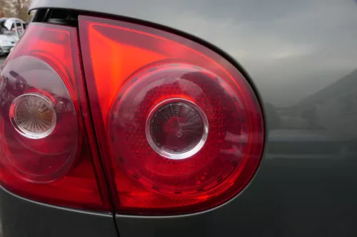 VW Golf 5 V Heckklappe hinten Kofferraumklappe mit Scheibe grau grün LA6Q saga (152366)