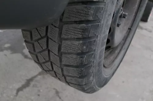 Skoda Superb 3U Passat 3BG Felgen Reifen Winterreifen M+S 205/60 R15 95H 4-6mm (152421)