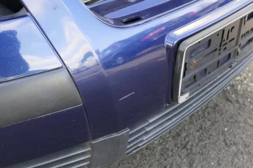 VW Passat 3BG Stoßstange vorne Frontstoßstange Stoßfänger blau LD5Q shadowblue (152439)