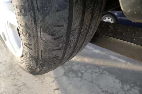 1x Passat 3BG Alufelgen 205/55 R16 3B0601025AD Cleveland 7x16ET37 - OHNE DECKEL (152444)