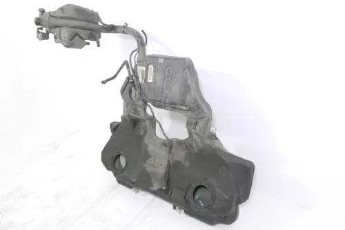Aud A4 8E B6 Tank Dieseltank Kraftstofftank Kraftstoffbehälter Behälter Quattro (152570)