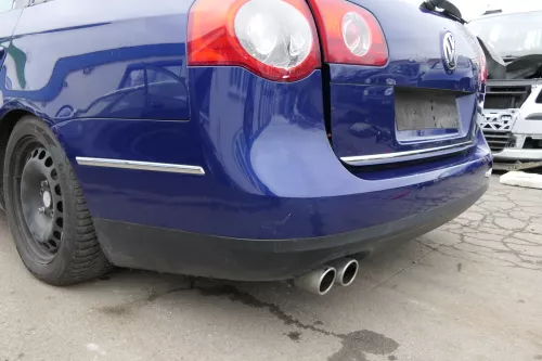 VW Passat 3C Kombi Stoßstange hinten Heckstoßstange Stoßfänger blau LC5E PDC (152703)