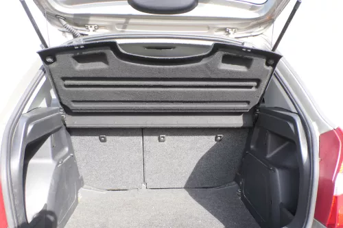 Skoda Fabia 5J Limousine Laderaumabdeckung Hutablage Kofferraum schwarz (152849)