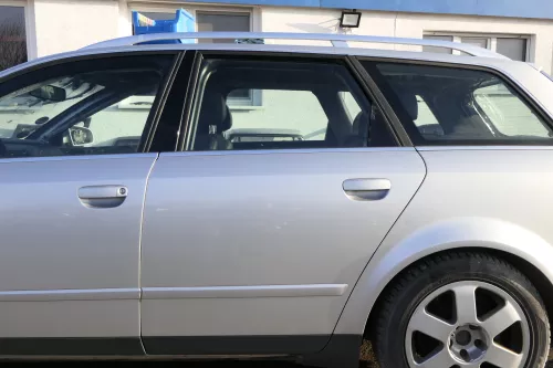 Audi A4 B6 8E Türblatt Tür hinten links silber grau LY7W Kombi Avant + Rahmen