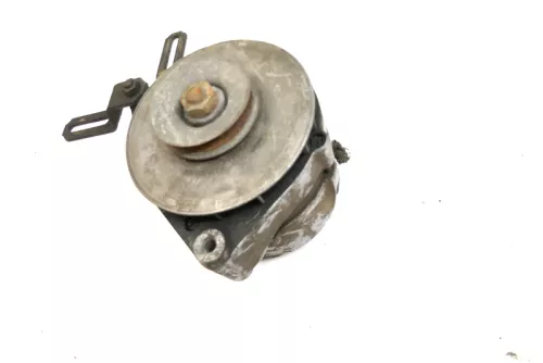 Audi 80 100  Lichtmaschine 063903017 X 035903015A 035 903 015 A (153249)