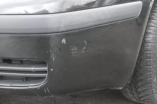 Skoda Octavia 1U Stoßstange vorne Frontstoßstange schwarz LF9R abBj.2001 153290 (153290)