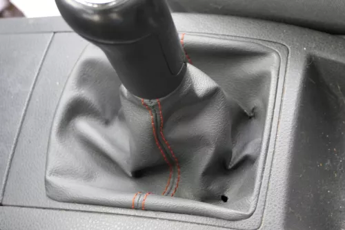 VW Polo 9N 9N3 Schaltknauf Schaltsack Schaltung Schaltknüppel Goal orange Nähte (154015)