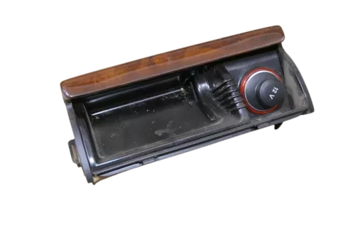 VW Passat 3B 3BG Aschenbecher Zigarettenanzünder vorne Dekor Holz (154340)