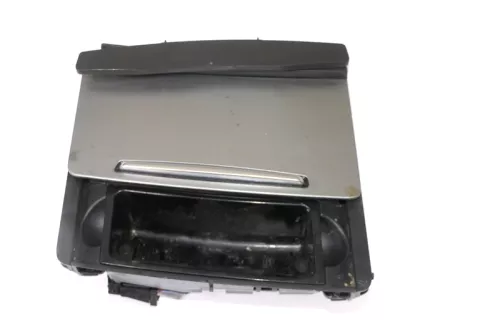 Audi A6 4F Aschenbecher vorne  Mitteltunnel