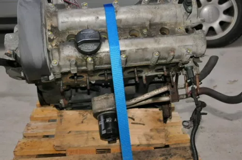 VW Golf 4 Bora A3 Motor BCB AUS AZD ATN 1,6 16V 77kw 105PS 165.000km (154542)