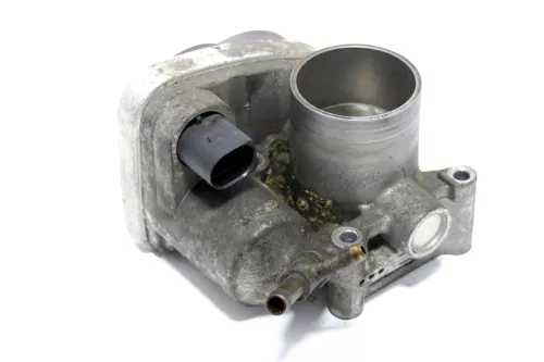 Skoda Fabia 6Y Drosselklappe 047133062D 1,4 MPI AQW Octavia AMD