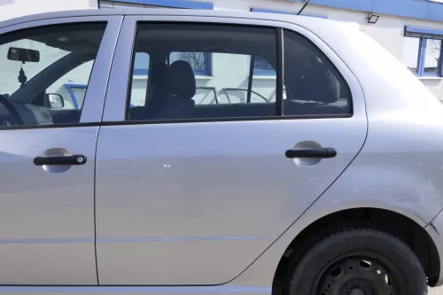 Skoda Fabia 6Y Limousine Schrägheck Tür hinten links grau silber LF7T diamantsil