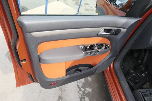 VW Touran 4x Türverkleidung Verkleidung Tür vorne +hinten links orange Cross (155388)