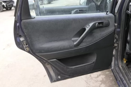 VW Passat 3A Variant Türverkleidung Verkleidung Tür vorne hinten links schwarz K (155421)