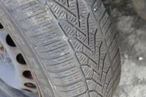 4x VW Golf 6 Plus 5M 195/65 R15 91T Winterreifen M+S Felgen Reifen M&S 4-6mm (155522)