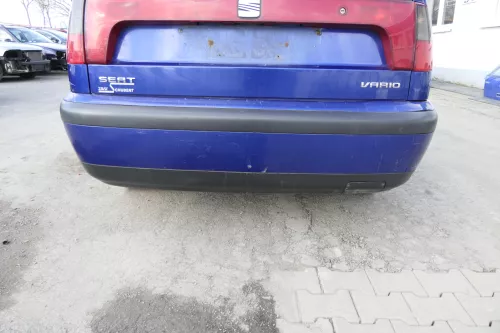 Seat Cordoba Vario Kombi Variant Stoßstange hinten Heckstoßstange blau LS5N