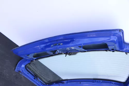 VW Golf 4 Limousine Heckklappe Kofferraumklappe Klappe hinten blau LW5Z - Delle (155572)