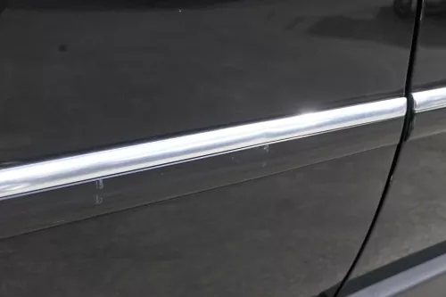 VW Passat 3B 3BG Limousine Tür hinten rechts schwarz LC9Z chrom ohne Anbauteile (155870)