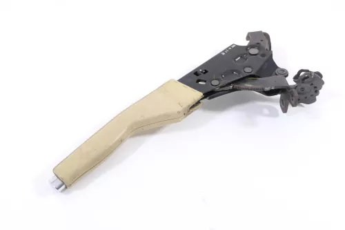 VW Passat 3BG Handbremse Feststellbremse Leder beige sonnenbeige (155888)