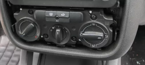 VW Golf 5 Eos Steuergerät Klimaanlage Klimabedienteil 1K0820047HM /JN Heizung q2