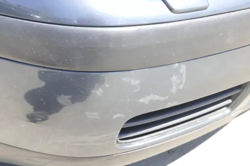 VW Golf 4 Stoßstange vorne Frontstoßstange Stoßfänger grau LC7V SWR + Kappen (156261)