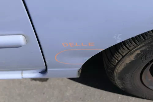 VW Lupo 6X Kotflügel vorne rechts grau blau LR5D - Delle (156302)