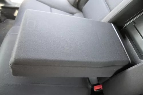 Audi A4 B6 B7 8E Limousine Sitz Rückbank Rücksitzbank hinten schwarz Ski durchre (156342)