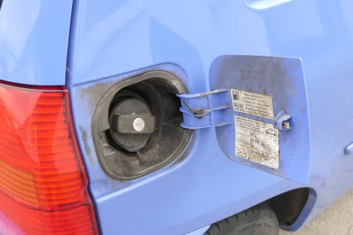 VW Lupo Seat Arosa Tankdeckel Deckel Tank Tankverschluß blau LR5A (156886)